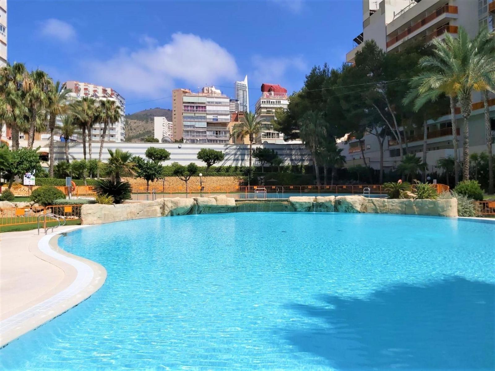 Gemelos 22-1-16 Benidorm Exterior foto